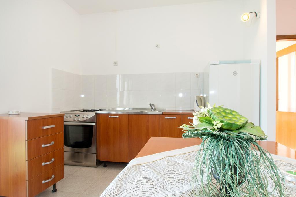 Beach Guesthouse Mediteran Podstrana Rom bilde